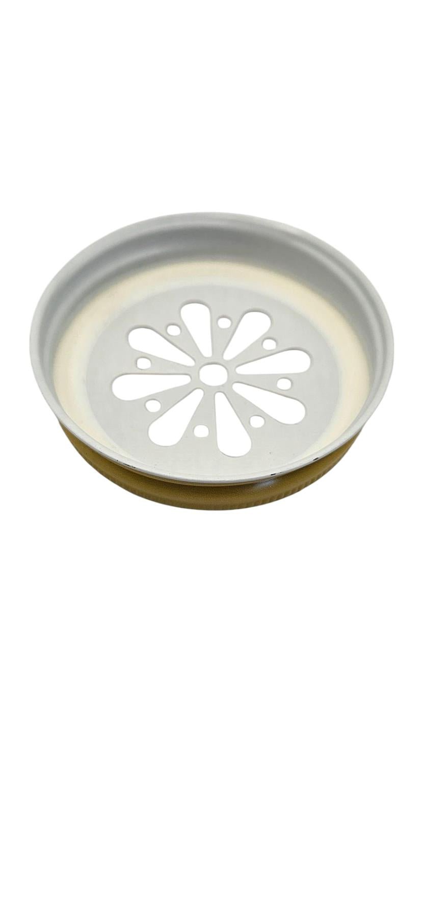 Lid Daisy Yellow USA Made - Ball Mason Australia